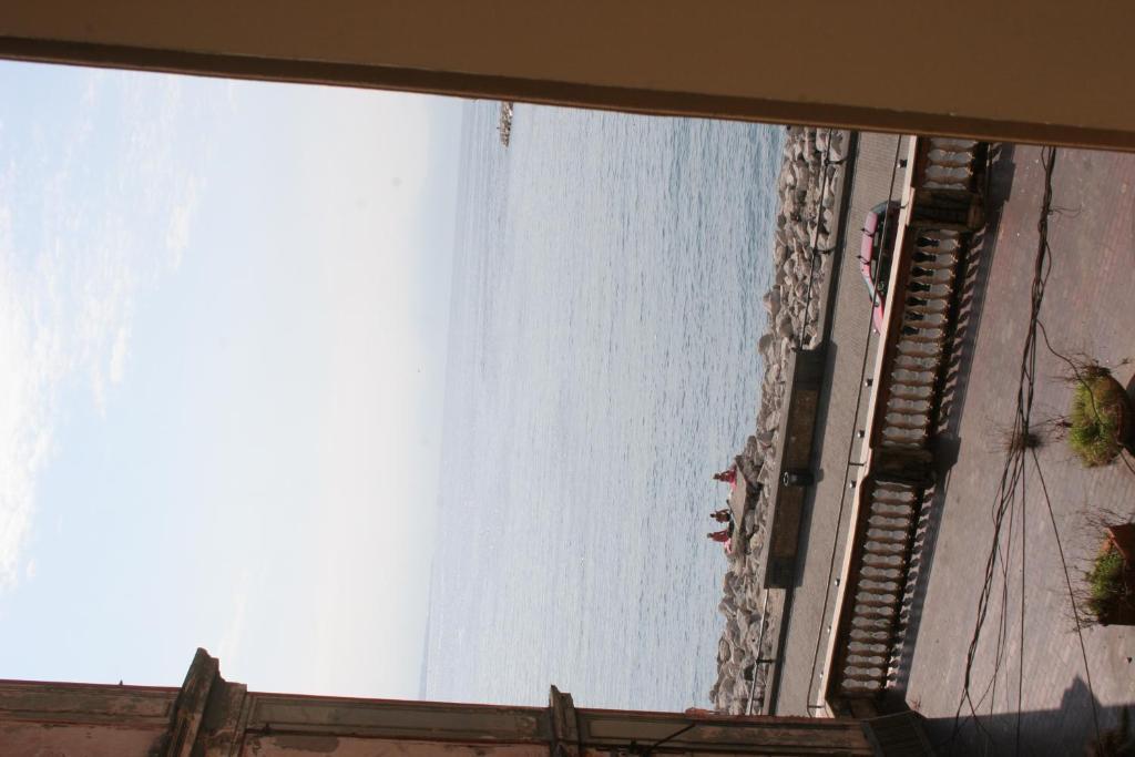La Dimora Dei Baroni Bed and Breakfast Νάπολη Δωμάτιο φωτογραφία