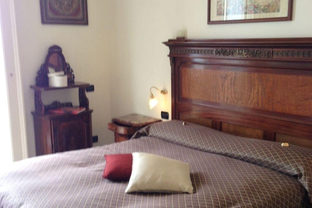 La Dimora Dei Baroni Bed and Breakfast Νάπολη Εξωτερικό φωτογραφία