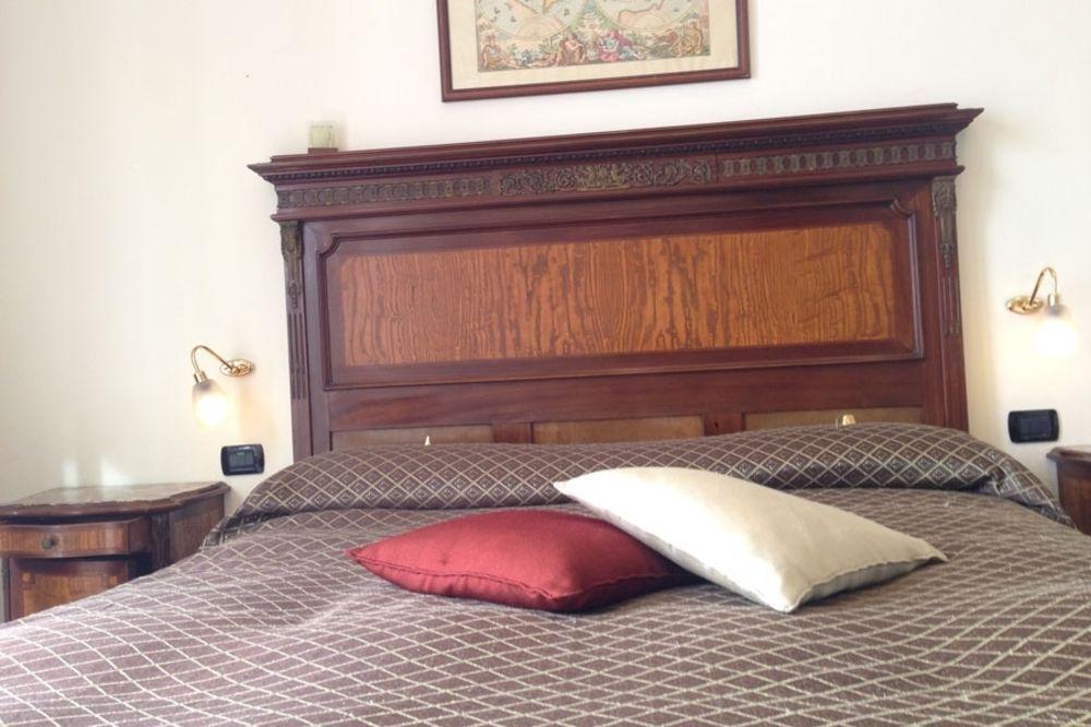 La Dimora Dei Baroni Bed and Breakfast Νάπολη Εξωτερικό φωτογραφία