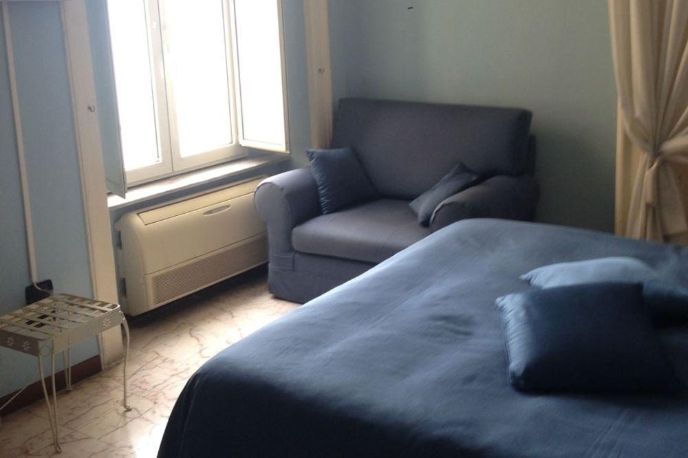 La Dimora Dei Baroni Bed and Breakfast Νάπολη Εξωτερικό φωτογραφία